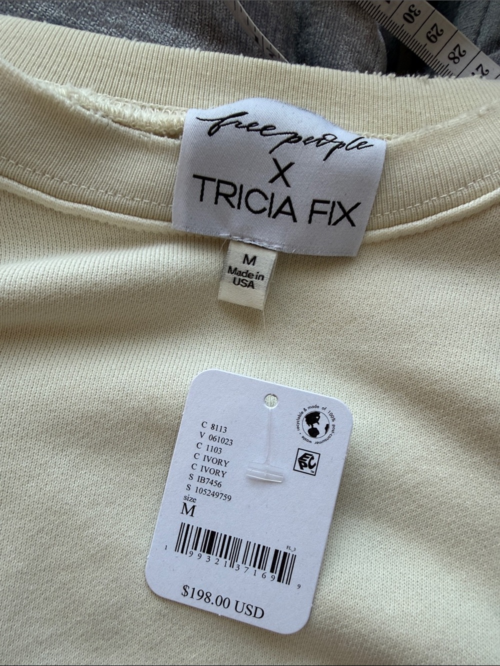 Tricia Fix Free People cream Sweatshirt with Denim Blue Butterfly Applique M - Picture 4 of 7